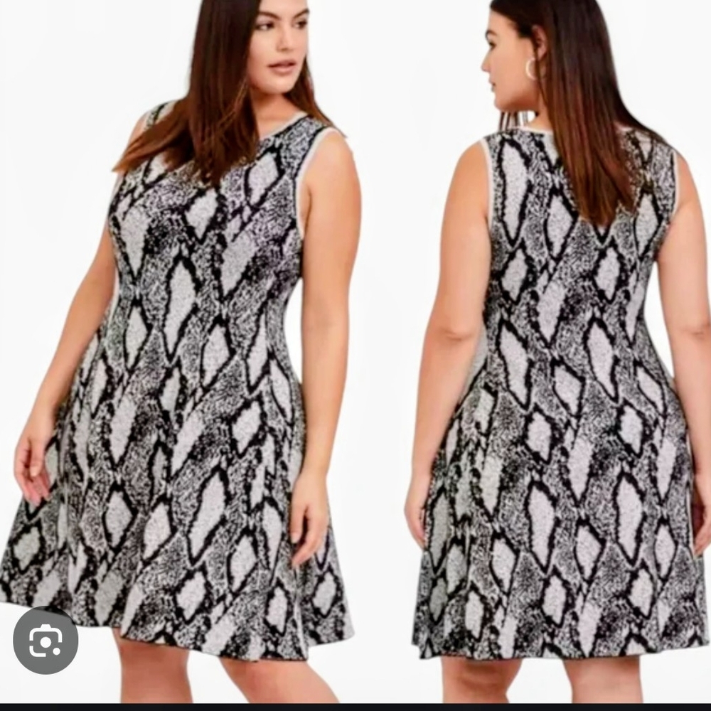 Torrid Black and White Snake Print Mini Dress